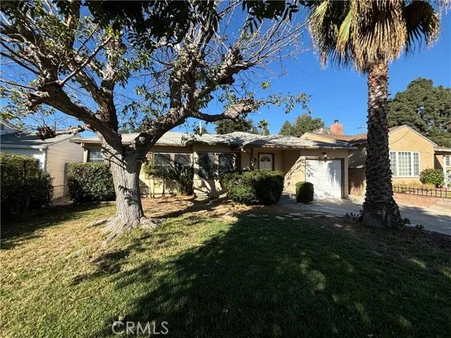 2141 N Screenland Drive, Burbank Ca 91505 | Detached 27