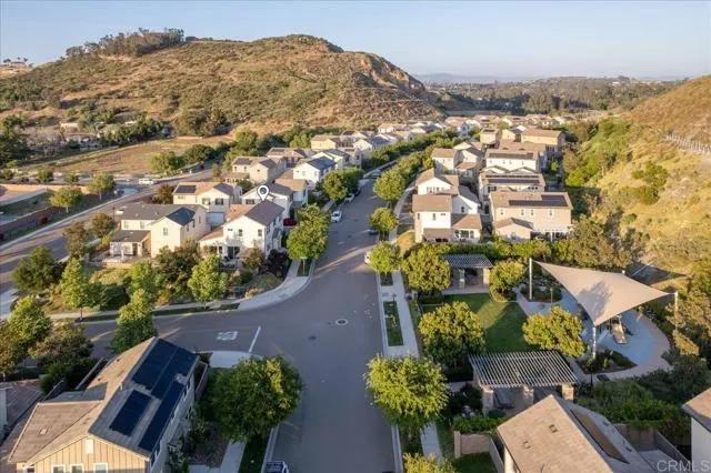 2697 Overlook Point Dr, Escondido Ca 92029 | Detached 46