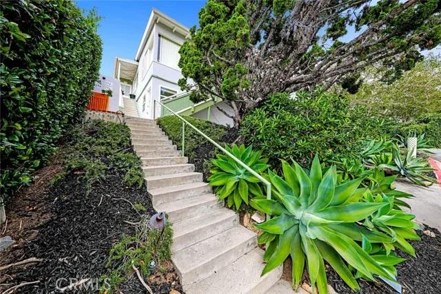 296 La Brea Street, Laguna Beach Ca 92651 | Detached 1