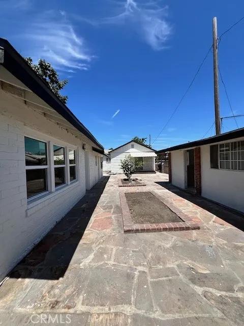 2322 E 130th Street, Compton Ca 90222 | Detached 4