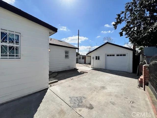 2322 E 130th Street, Compton Ca 90222 | Detached 1