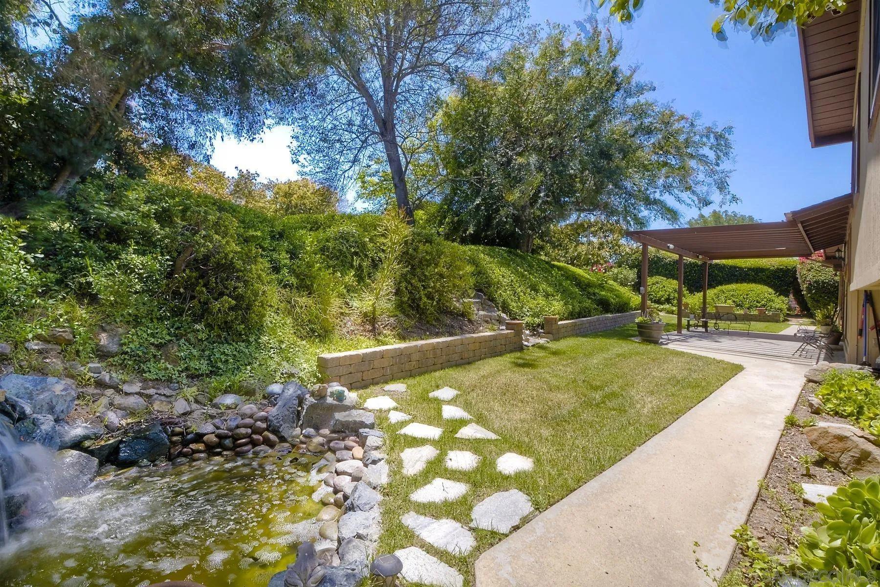 1847 W El Norte Pkwy, Escondido Ca 92026 | Detached 36