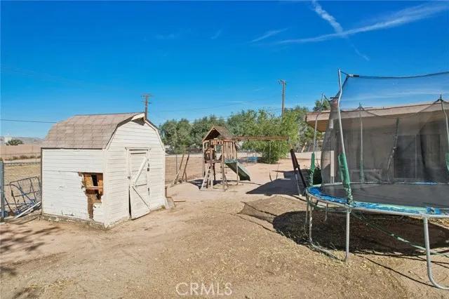 21216 Sitting Bull Road, Apple Valley Ca 92308 | Detached 36