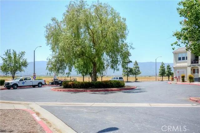 1800 E Lakeshore Drive # 1601, Lake Elsinore Ca 92530 | Townhouse 25