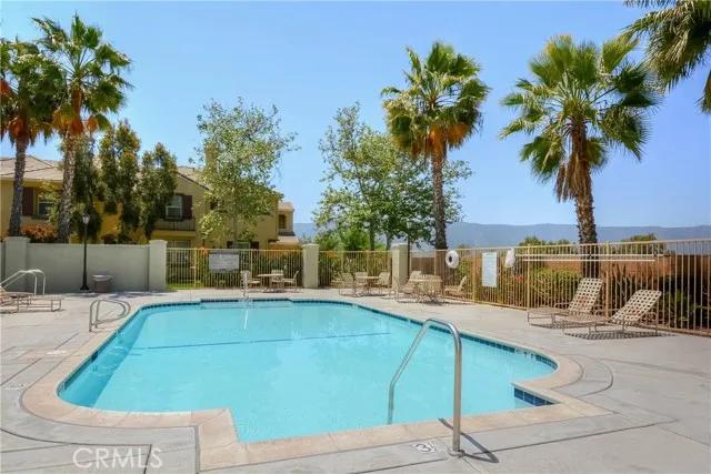 1800 E Lakeshore Drive # 1601, Lake Elsinore Ca 92530 | Townhouse 23