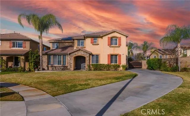 407 Carlye Circle, Corona Ca 92882 | Detached 1