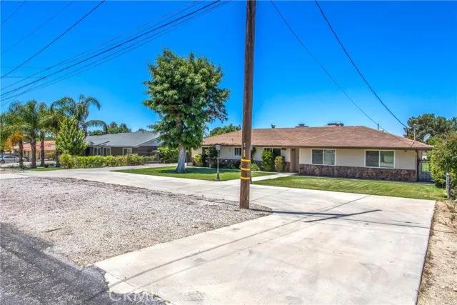 10205 Live Oak Avenue, Beaumont Ca 92223 | Detached 2