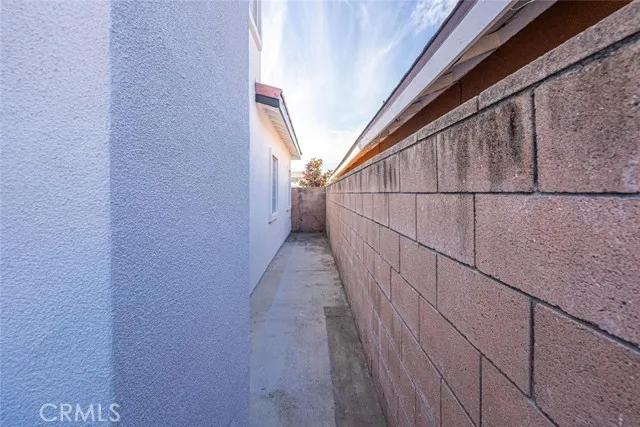 22108 Arline Avenue, Hawaiian Gardens Ca 90716 | Detached 63