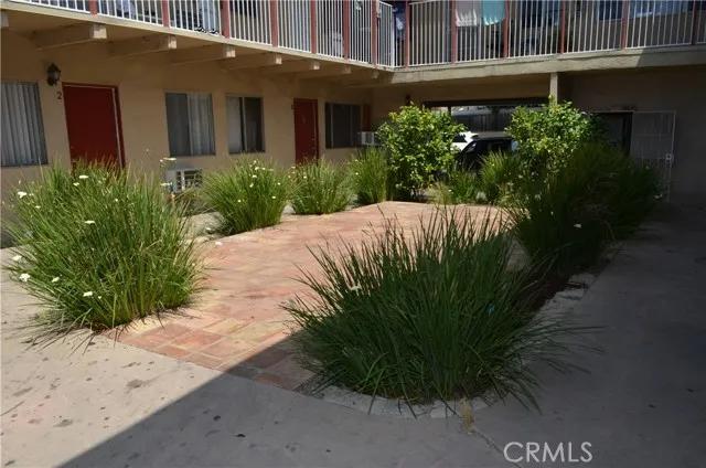 13463 Vanowen Street, Van Nuys Ca 91405 | Apartment 2