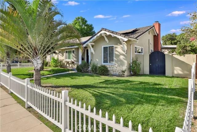 21053 Burton Street, Canoga Park Ca 91304 | Detached 39