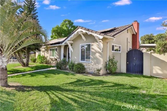 21053 Burton Street, Canoga Park Ca 91304 | Detached 40