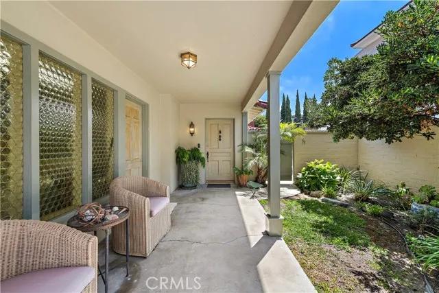 122 Via Ithaca, Newport Beach Ca 92663 | Detached 2