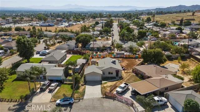 5668 Bella Drive, Riverside Ca 92509 | Detached 24