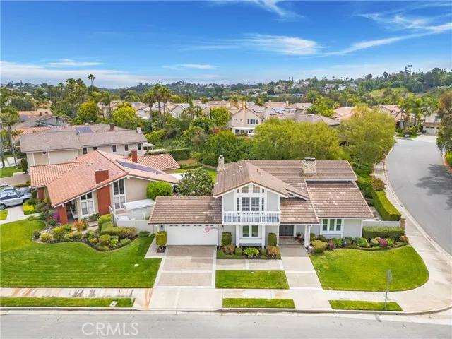 24702 Queens Court, Laguna Niguel Ca 92677 | Detached 25