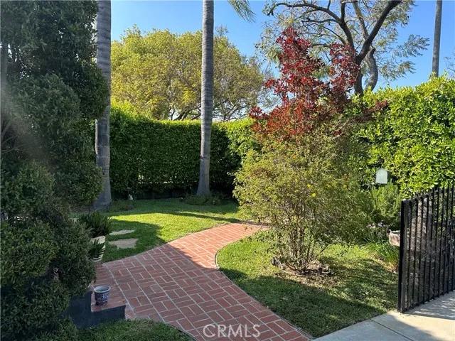 3410 Greensward Road, Los Angeles Ca 90039 | Detached 2