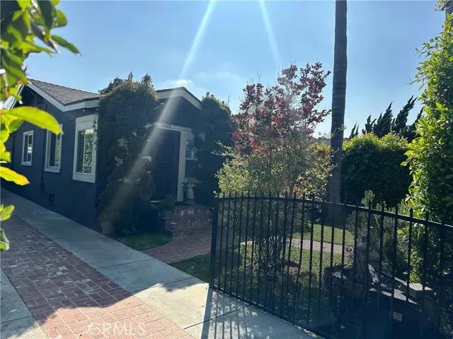 3410 Greensward Road, Los Angeles Ca 90039 | Detached 1