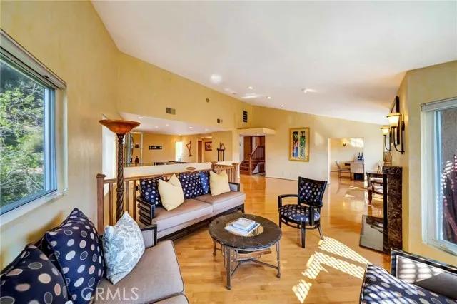 3681 Alta Mesa Drive, Studio City Ca 91604 | Detached 10