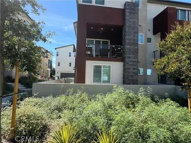 154 Abacus, Irvine Ca 92618 | Townhouse 1