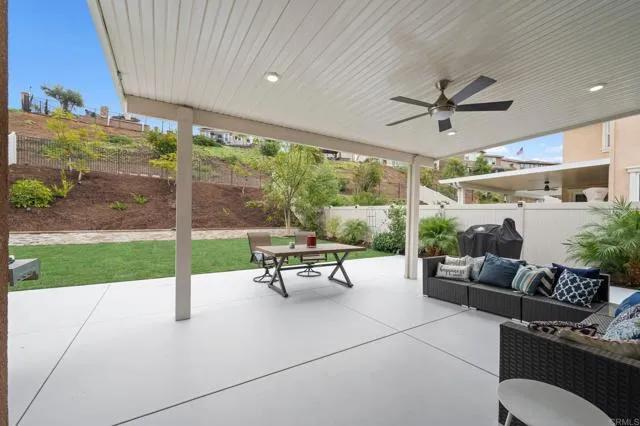 375 Ventasso Way, Fallbrook Ca 92028 | Detached 26