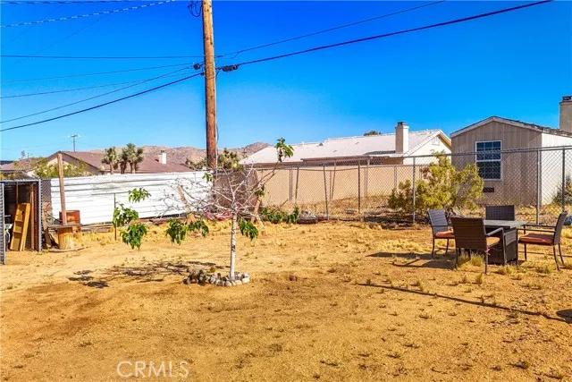 58301 Alta Mesa Drive, Yucca Valley Ca 92284 | Detached 38