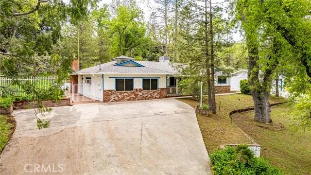 42820 Springwood Road, Oakhurst Ca 93644 | Detached 1