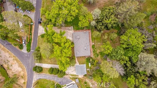 42820 Springwood Road, Oakhurst Ca 93644 | Detached 37