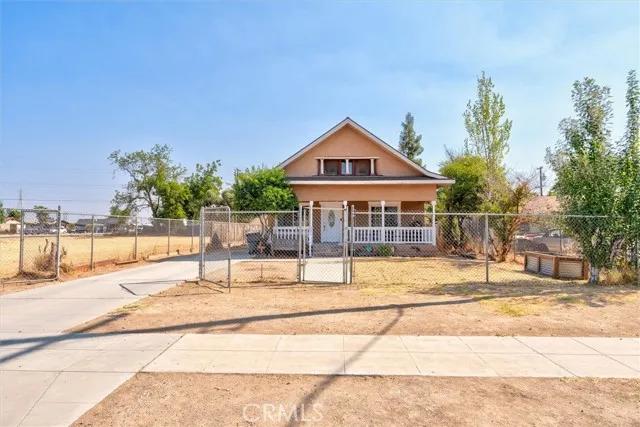 6980 Van Buren, Fresno Ca 93722 | Detached 3