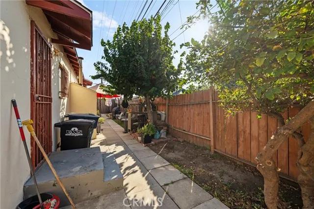 10615 Elizabeth Avenue, South Gate Ca 90280 | Multi Family 29