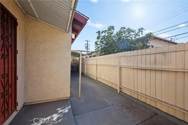 10615 Elizabeth Avenue, South Gate Ca 90280 | Multi Family 67