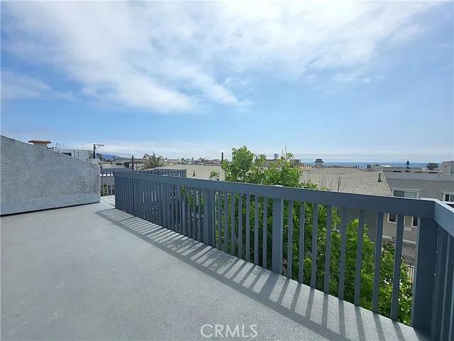 161 Monterey Boulevard # A, Hermosa Beach Ca 90254 | Townhouse 5