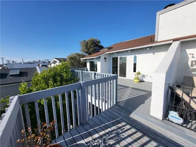 161 Monterey Boulevard # A, Hermosa Beach Ca 90254 | Townhouse 37