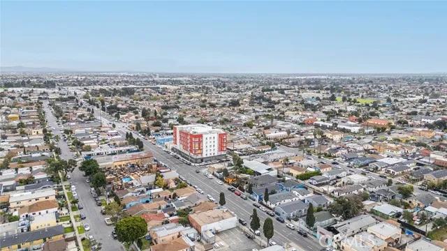 1142 Nadeau Street, Los Angeles Ca 90001 | Multi Family 62