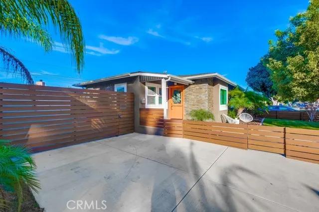 5741 E Wardlow Road, Long Beach Ca 90808 | Detached 2