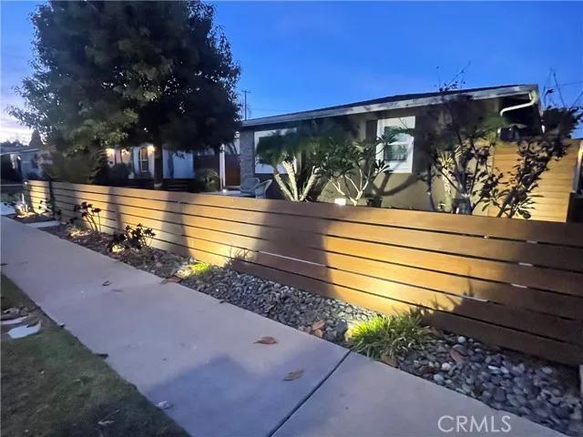 5741 E Wardlow Road, Long Beach Ca 90808 | Detached 51