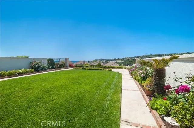 51 Santa Lucia, Dana Point Ca 92629 | Detached 34