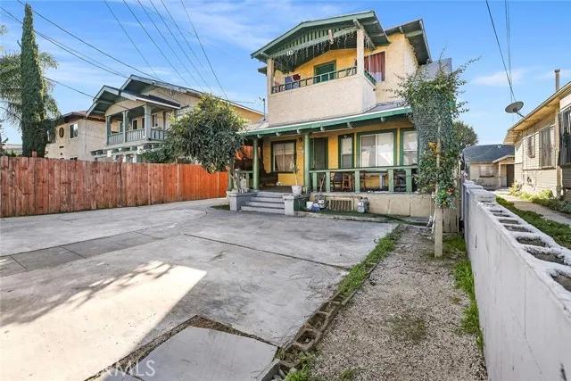 172 W Martin Luther King Junior Boulevard, Los Angeles CA 90037 | Multi Family 6