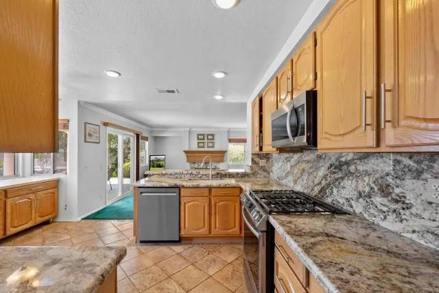 39450 Via Montero, Murrieta Ca 92563 | Detached 17