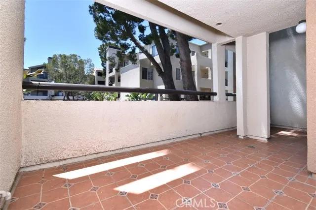 21500 Burbank Boulevard # 112, Woodland Hills Ca 91367 | All Other Attached 11