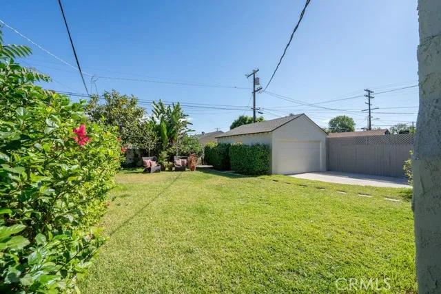 5712 Murietta Avenue, Van Nuys Ca 91401 | Detached 42