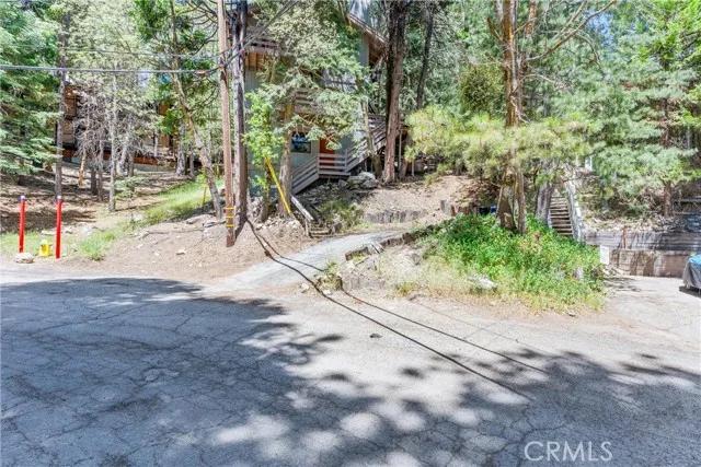 858 Sierra Vista Drive, Twin Peaks Ca 92391 | Detached 2