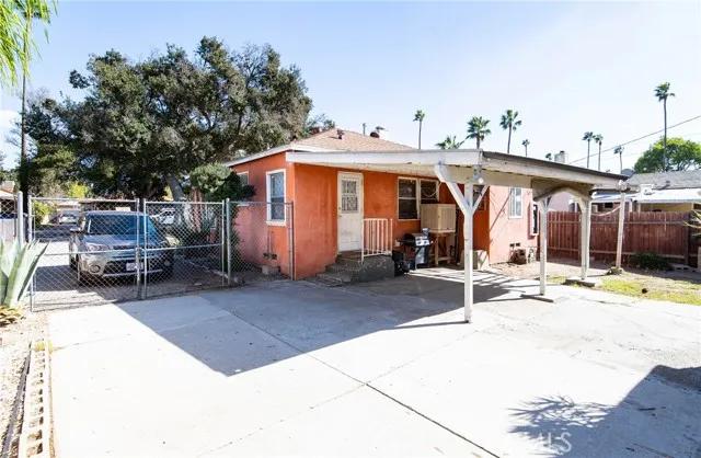 8560 Newport Avenue, Fontana Ca 92335 | Detached 3