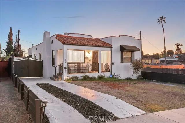 4034 W 63rd Street, Los Angeles Ca 90043 | Detached 2