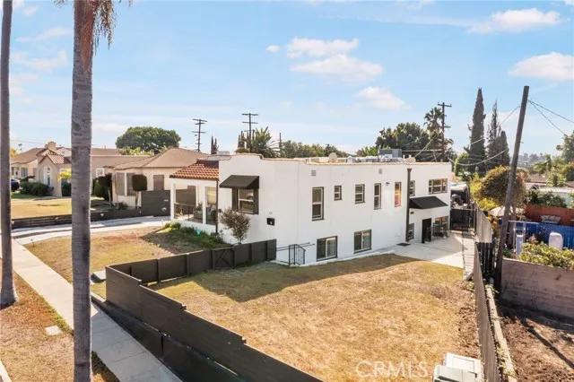 4034 W 63rd Street, Los Angeles Ca 90043 | Detached 6