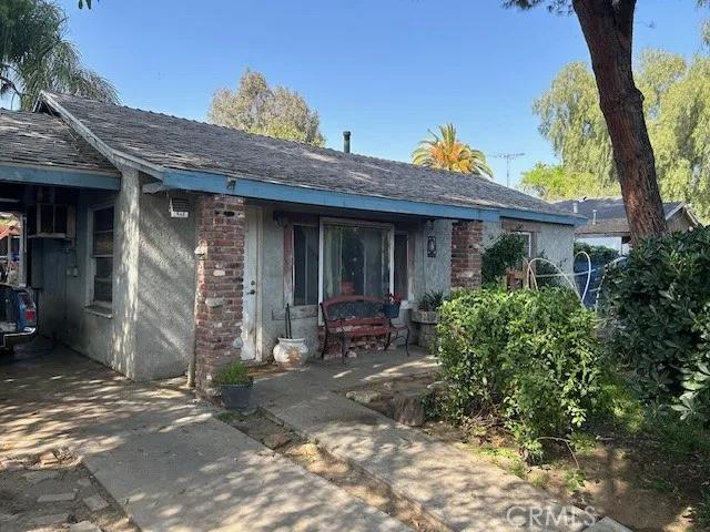 18845 Lanark Street, Reseda Ca 91335 | Detached 7