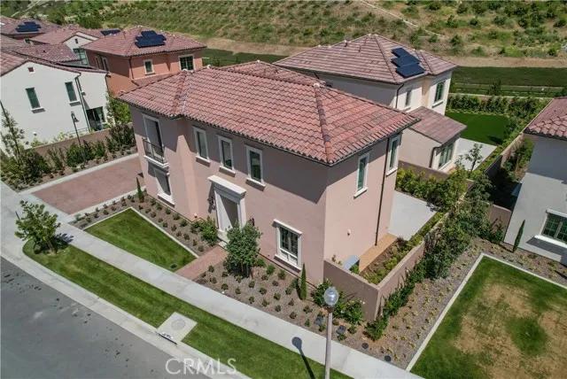 111 Winnett, Irvine Ca 92602 | Detached 2