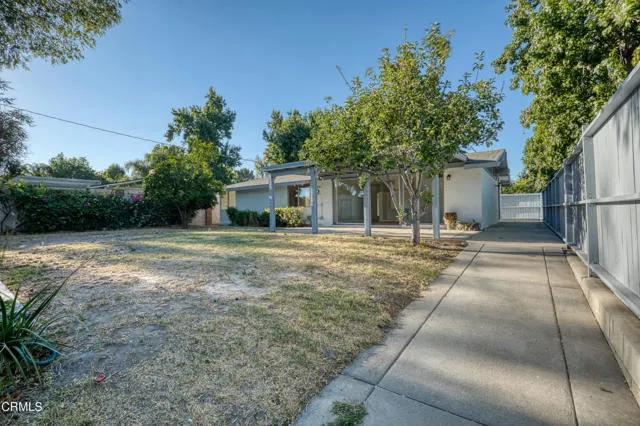 19900 Acre Street, Northridge Ca 91324 | Detached 30