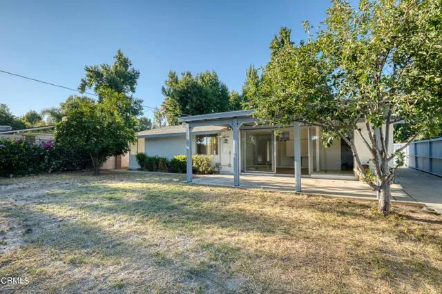 19900 Acre Street, Northridge Ca 91324 | Detached 32