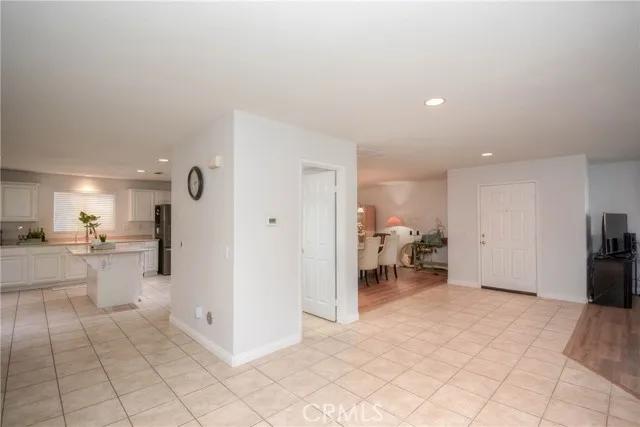 830 Moyano Circle, Corona Ca 92882 | Detached 10