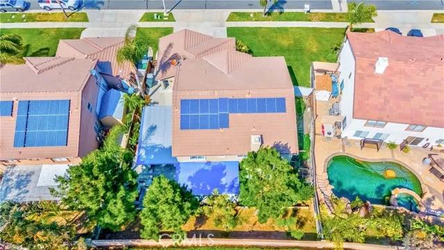 830 Moyano Circle, Corona Ca 92882 | Detached 64