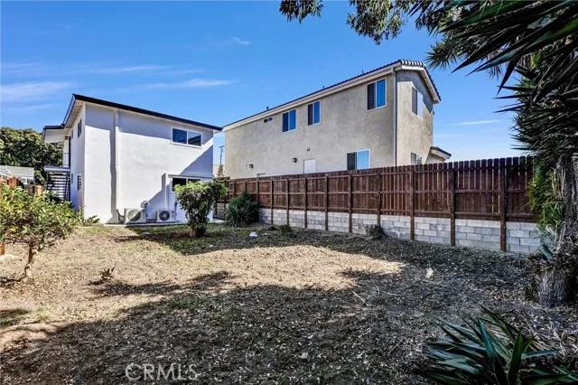 16525 Estrella Avenue E, Gardena Ca 90247 | Multi Family 65